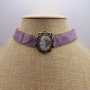 Victorian Vtg to Antique Handpainted Floral Mauve Velvet Ribbon Choker Necklace